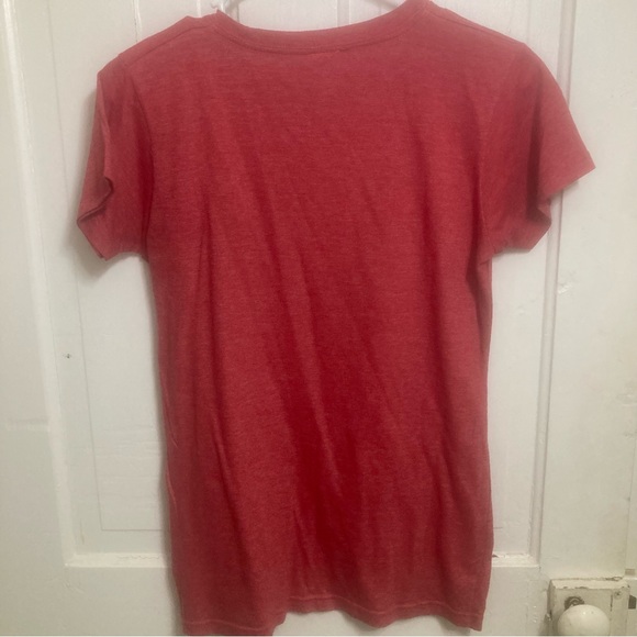 ⚡️Island Girl t shirt size large - Picture 2 of 3